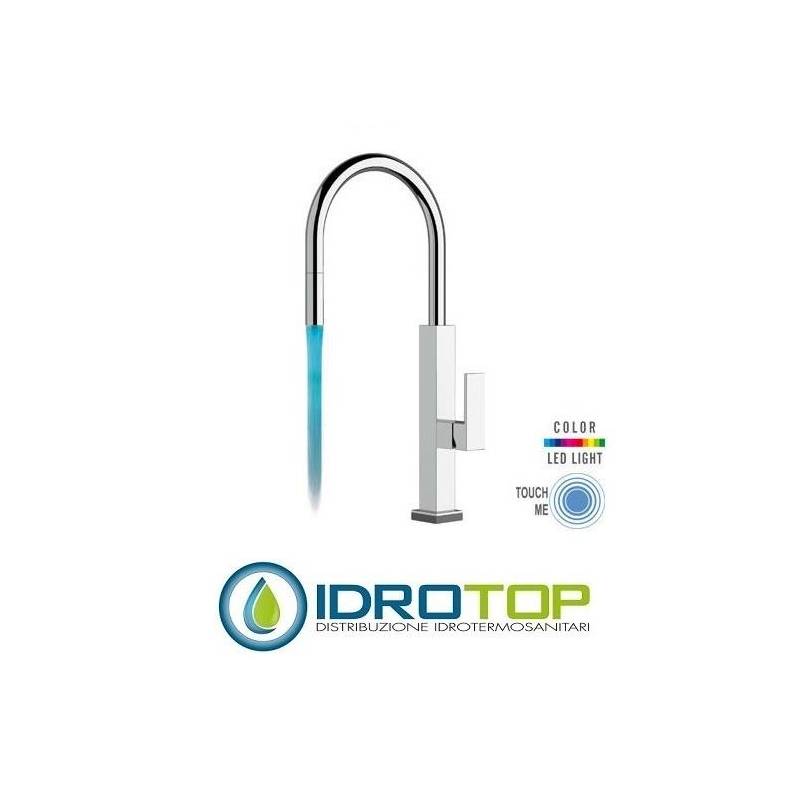 Miscelatore TOUCH-ME LIGHT GOURMET LAVELLO monocomando touch-me bocca girevole, base quadrata e doccetta estraibile con luce led