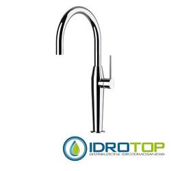 Miscelatore ELEGANT KITCHEN LAVELLO monocomando con leva laterale, bocca girevole,cartuccia diam. 25 cromato Remer